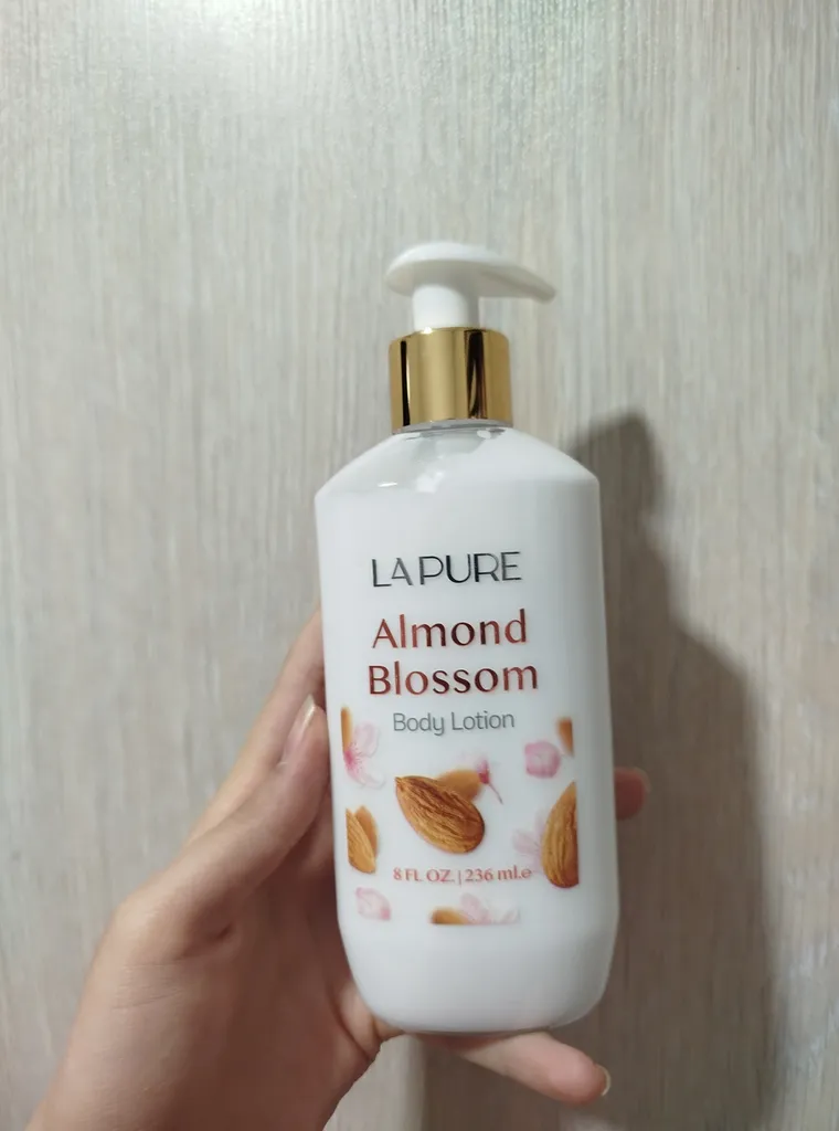 LePure Almond Blossom 236ml Cream Body Lotion