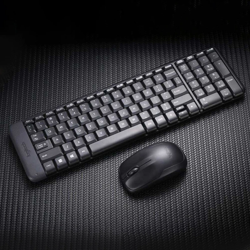 Logitech MK220 Wireless Keyboard and Mouse Combo (Tenkeyless)
